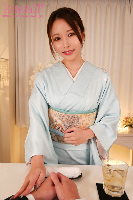 【和服】時に優しく、時に叱咤激励し、一流の男にしてくれる銀座高級クラブ オーナーママ舞雪 伊藤舞雪